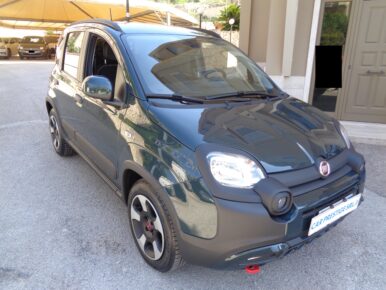 Fiat Panda Cross Hybrid 2024