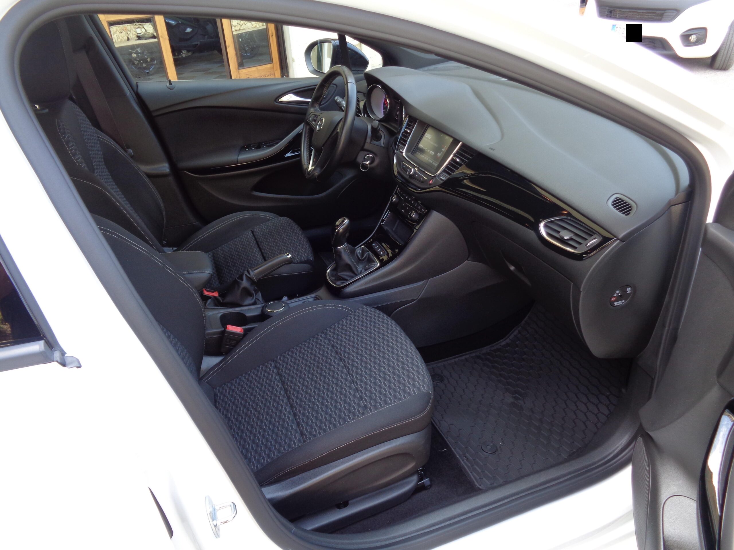 OpelAstra (6)