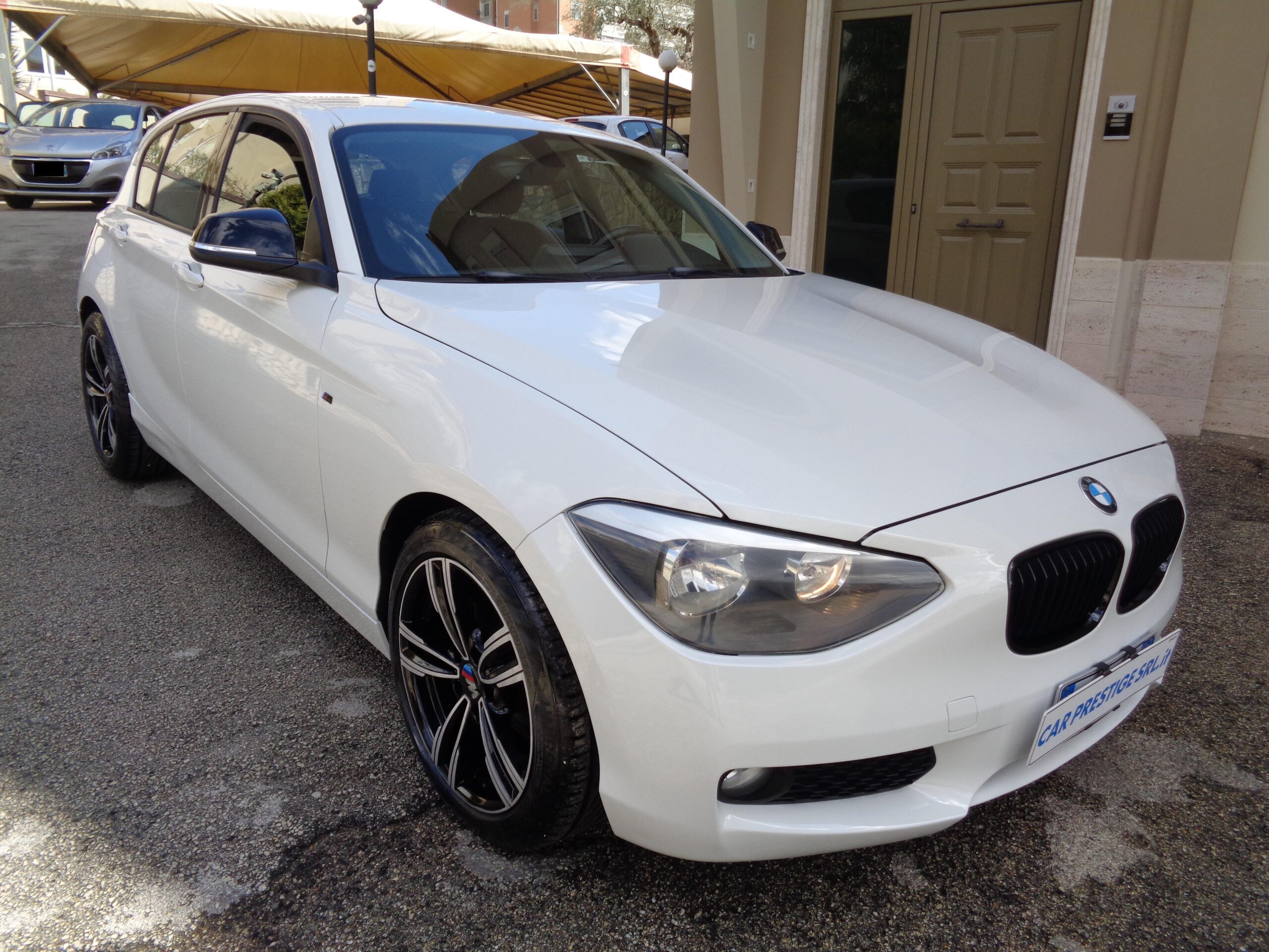 BMW 116D (1)